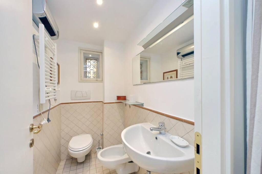 Apartmán Laterano Řím Exteriér fotografie