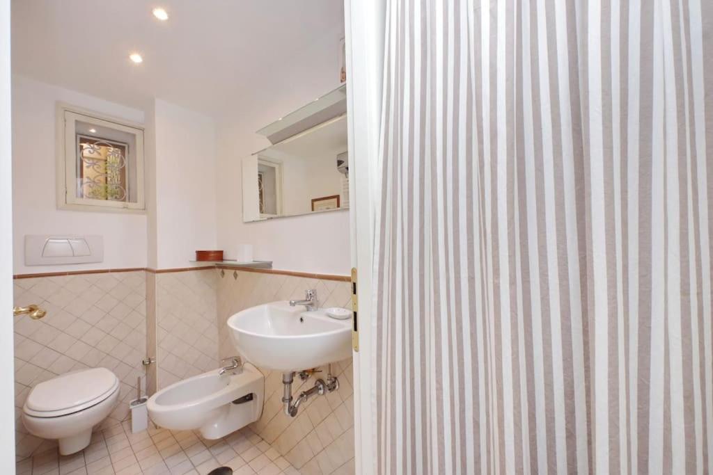 Apartmán Laterano Řím Exteriér fotografie